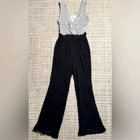Kaleigh jumpsuit - Picture 1 of 3